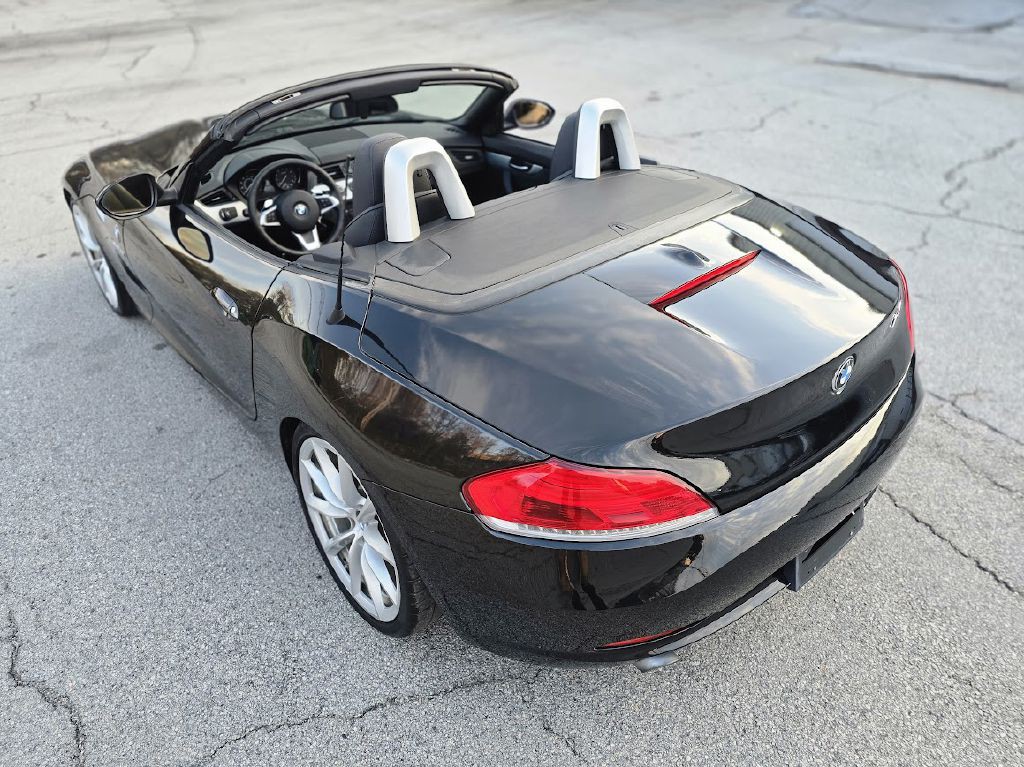 2011 BMW Z4 Image 7