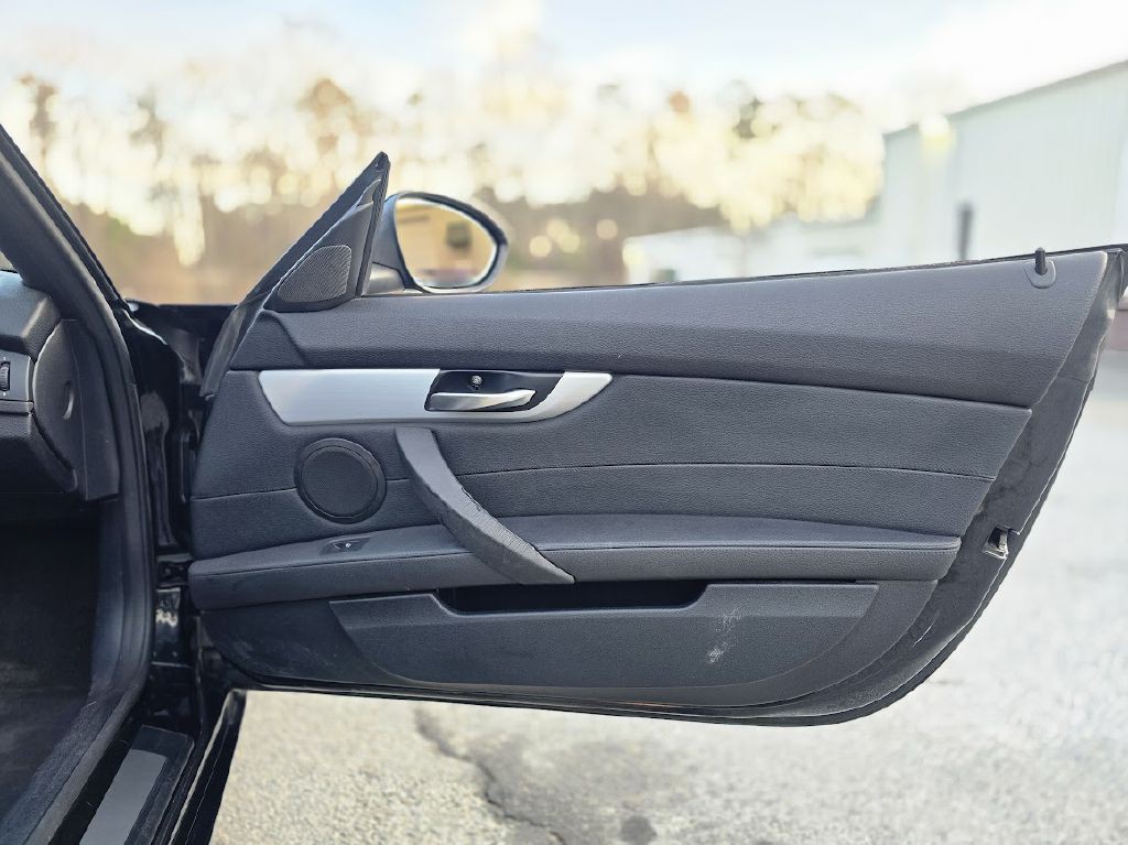 2011 BMW Z4 Image 18