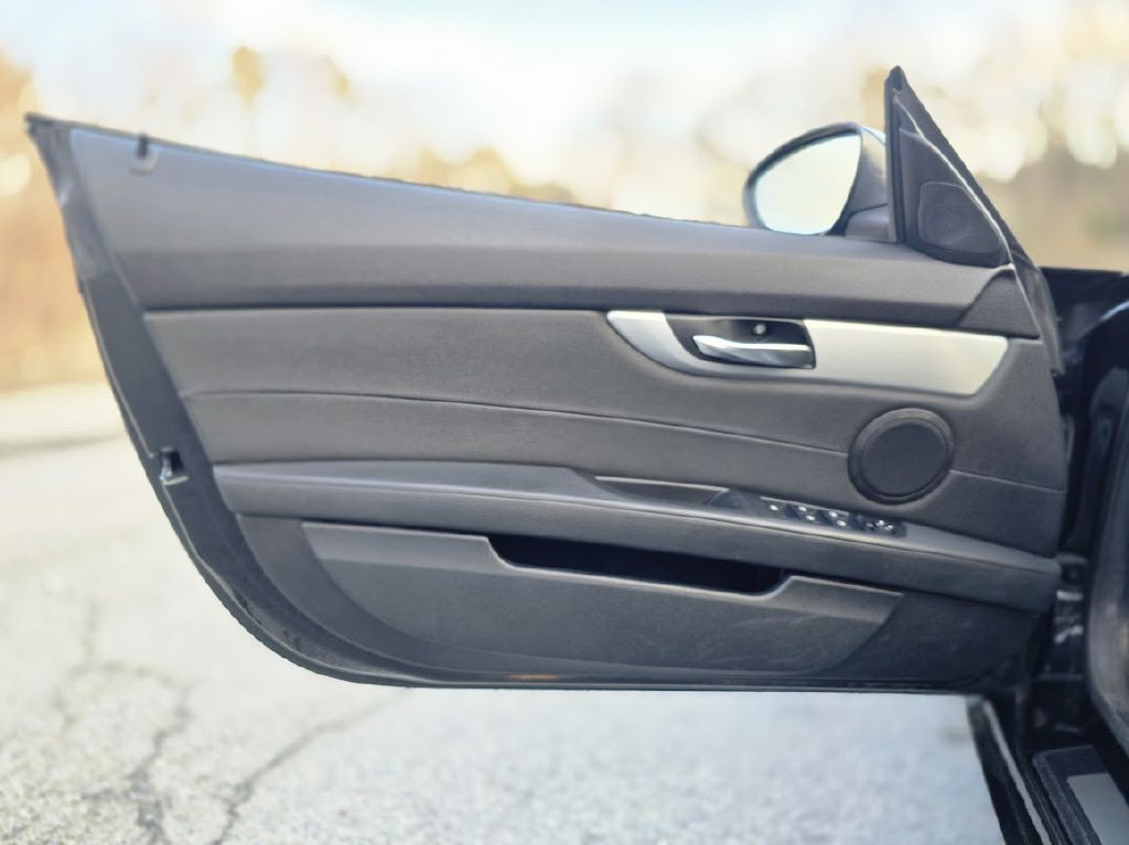 2011 BMW Z4 Image 19