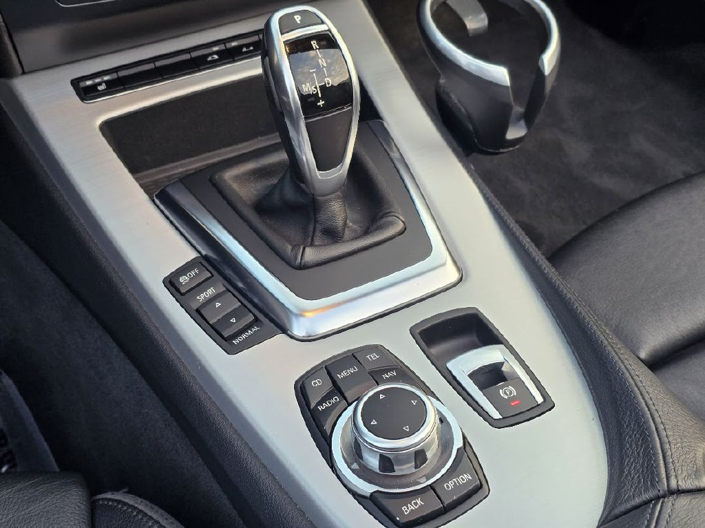 2011 BMW Z4 Image 21