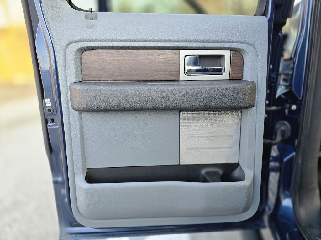 2013 Ford F-150 Image 25