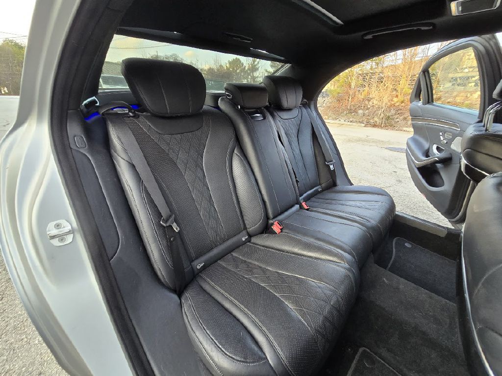 2015 Mercedes-Benz S-Class Image 16