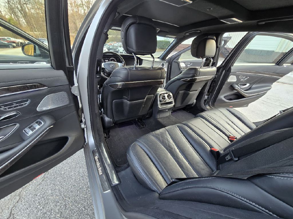 2015 Mercedes-Benz S-Class Image 18