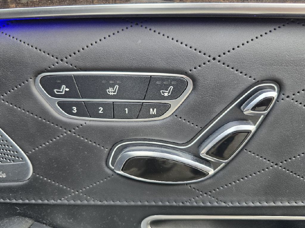 2015 Mercedes-Benz S-Class Image 24