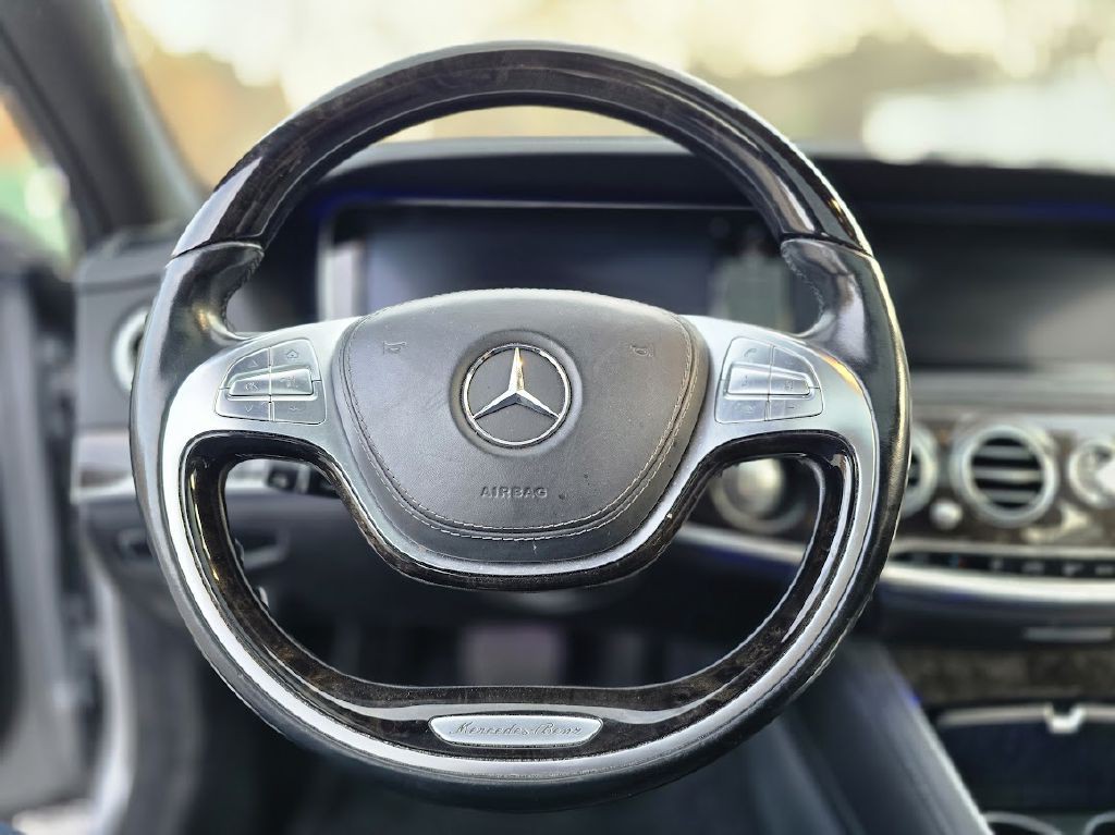 2015 Mercedes-Benz S-Class Image 29