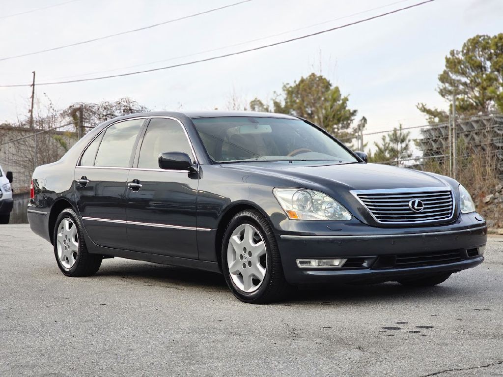 2004 Lexus LS 430 Image 13