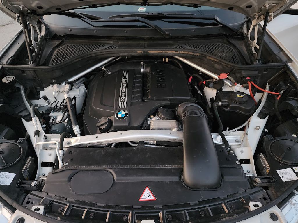 2016 BMW X5 Image 18