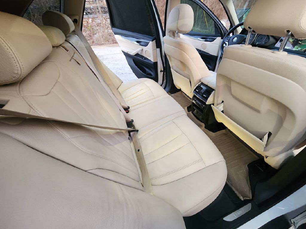 2016 BMW X5 Image 23