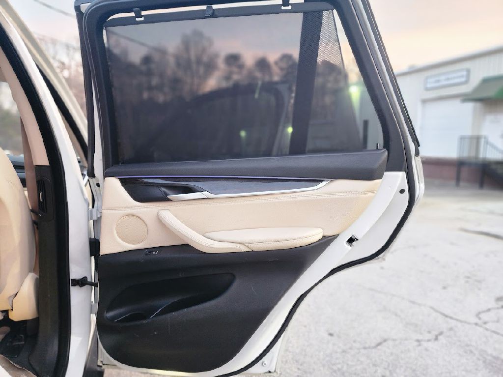 2016 BMW X5 Image 25