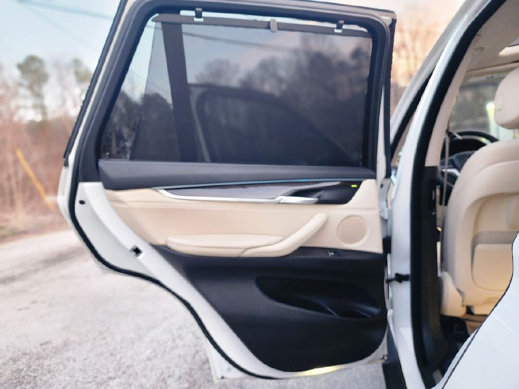 2016 BMW X5 Image 26