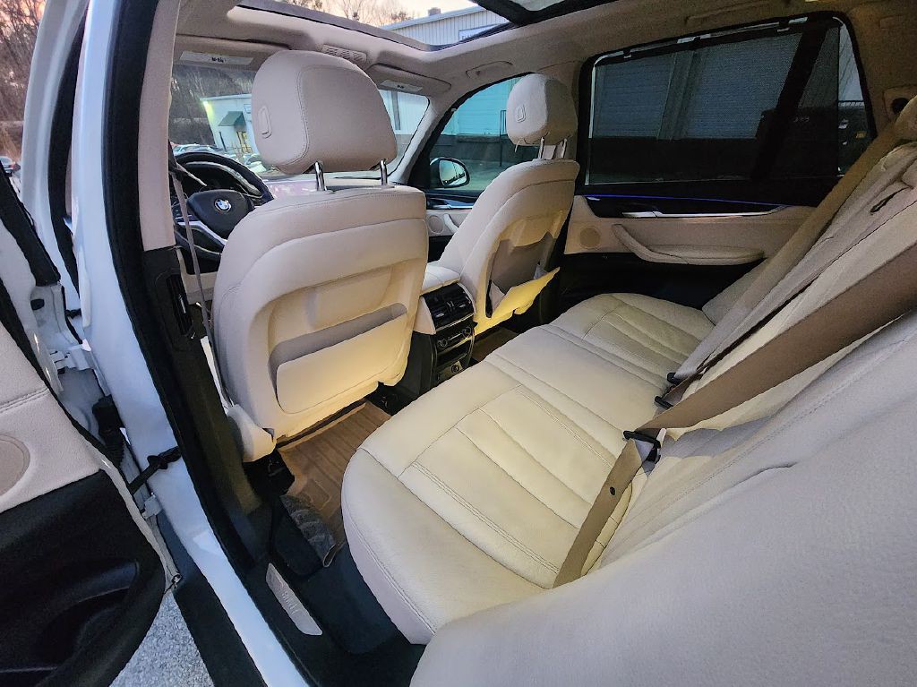 2016 BMW X5 Image 28
