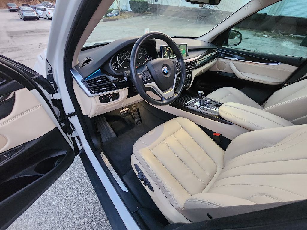 2016 BMW X5 Image 29