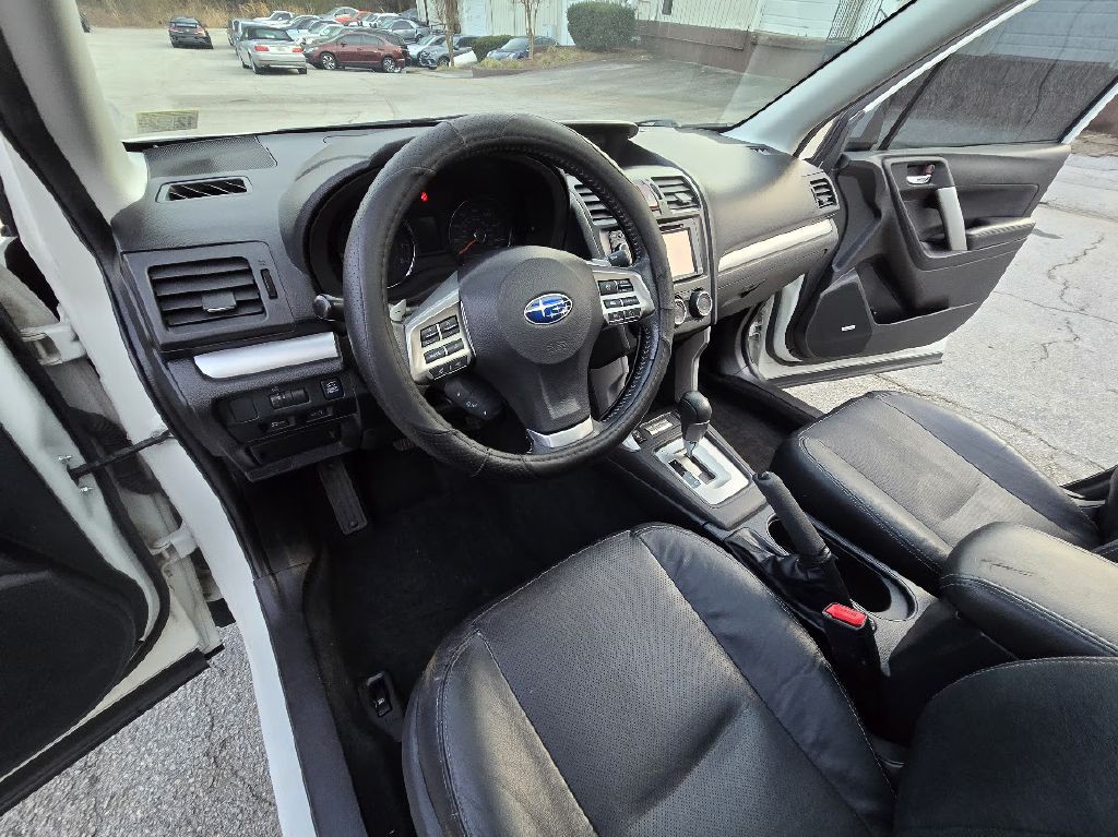 2014 Subaru Forester Image 21