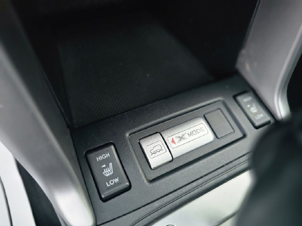 2014 Subaru Forester Image 28