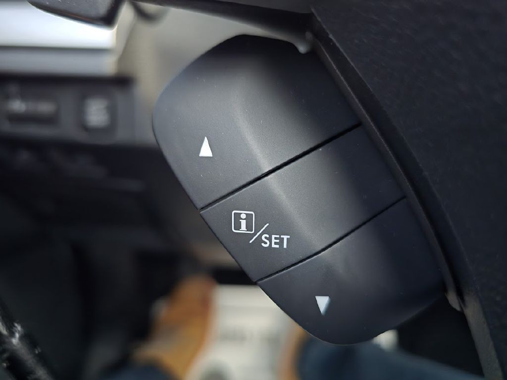 2014 Subaru Forester Image 33