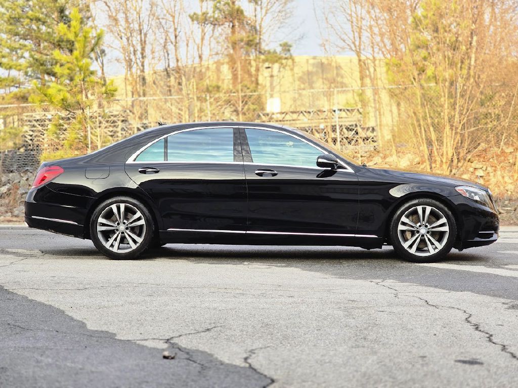 2015 Mercedes-Benz S-Class Image 9
