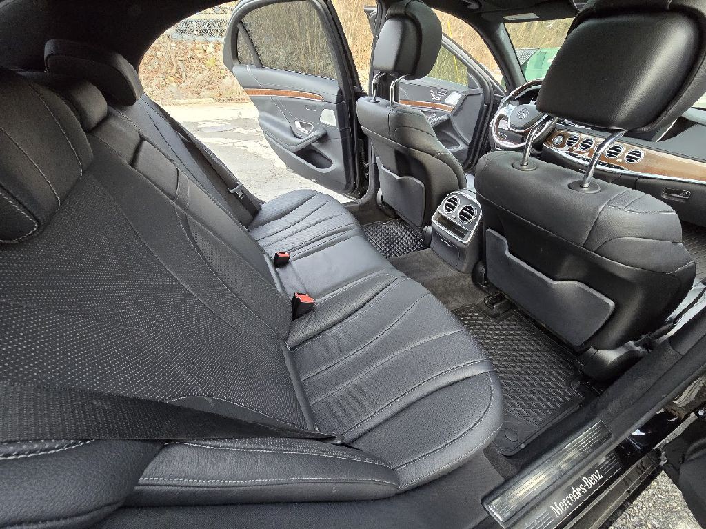 2015 Mercedes-Benz S-Class Image 25