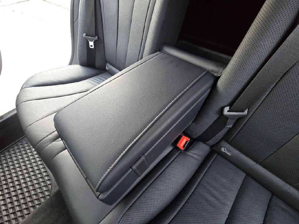 2015 Mercedes-Benz S-Class Image 28