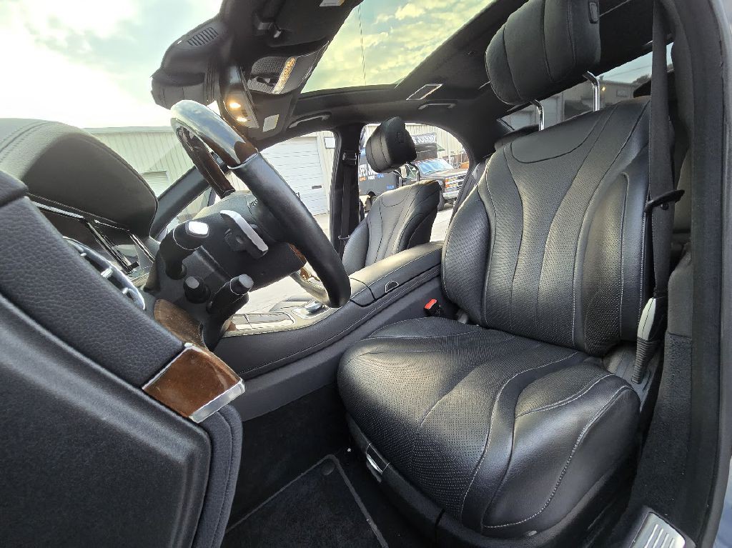 2015 Mercedes-Benz S-Class Image 30