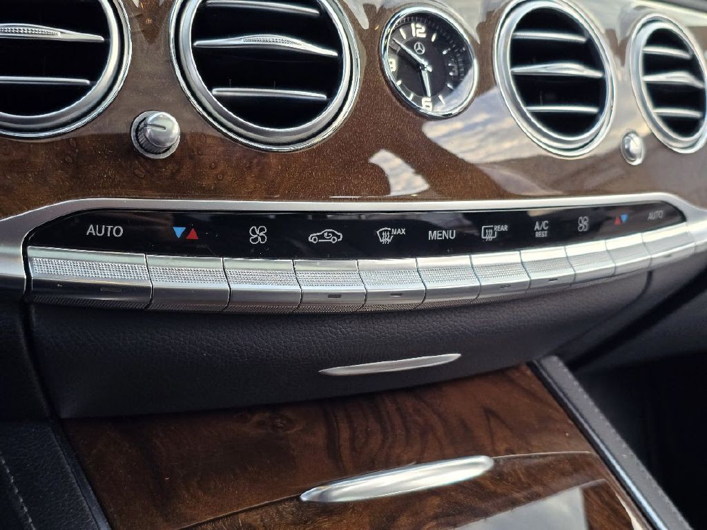 2015 Mercedes-Benz S-Class Image 33