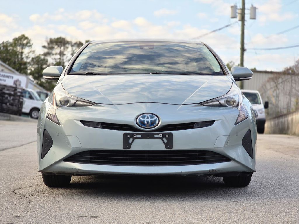 2017 Toyota Prius Image 13