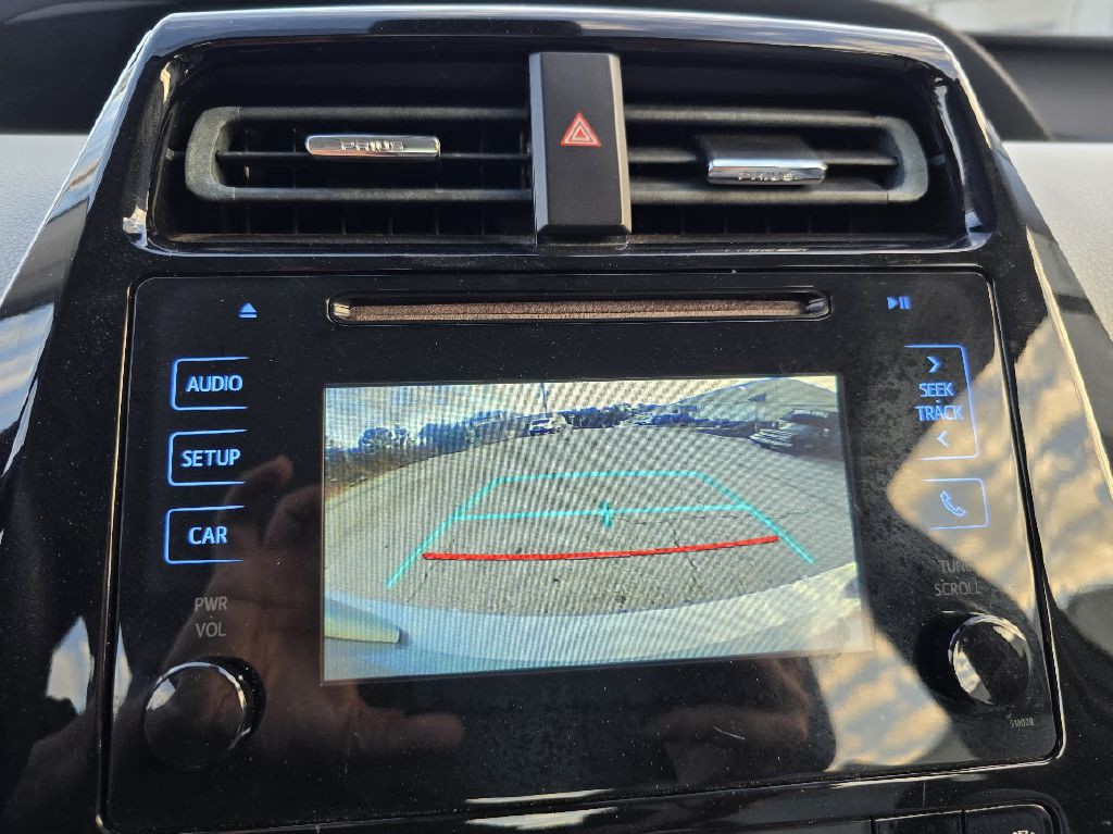 2017 Toyota Prius Image 33