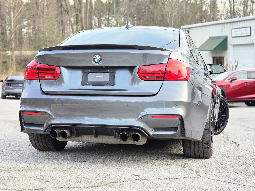 2016 BMW M3 Image 3