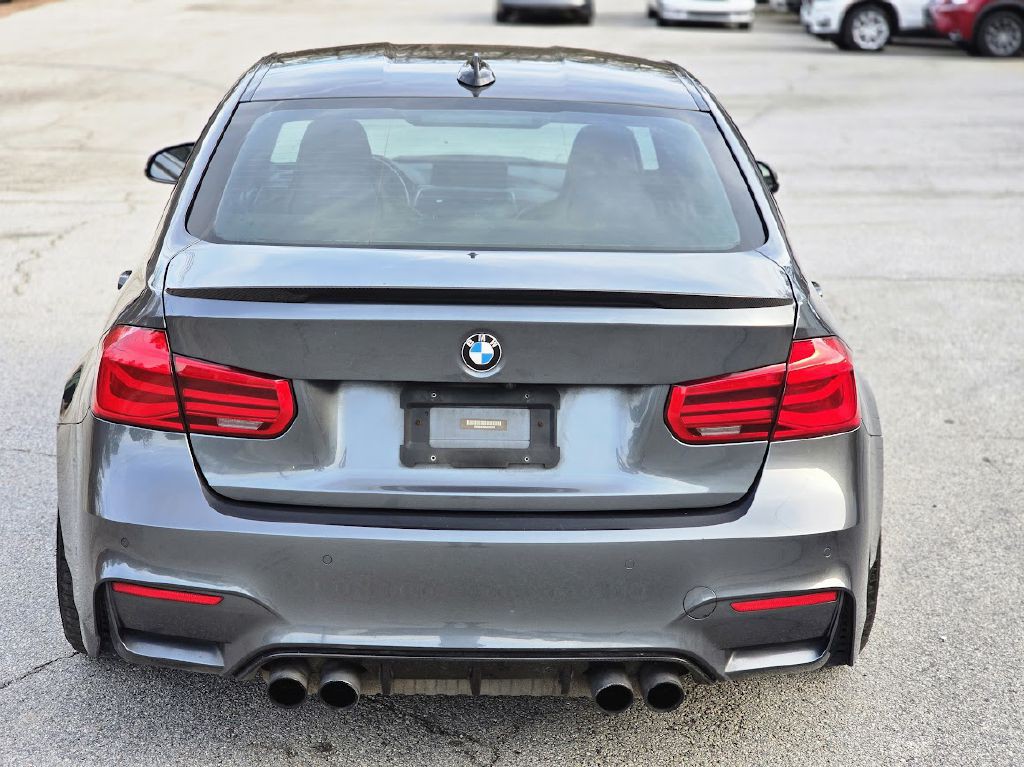2016 BMW M3 Image 7