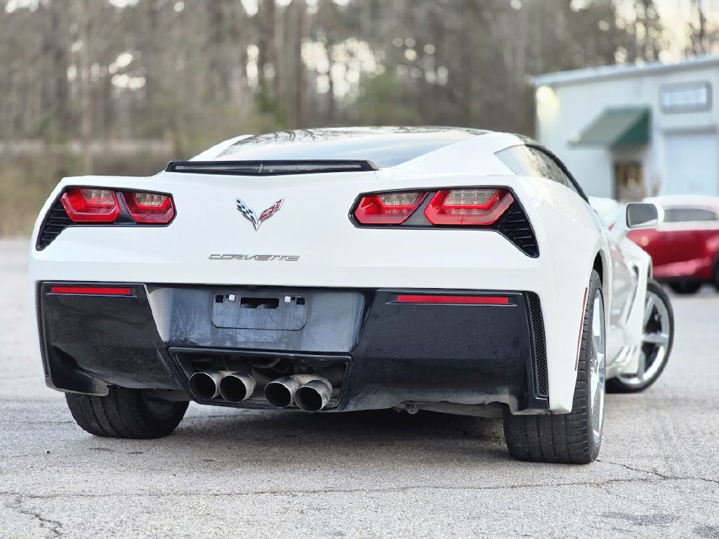 2015 Chevrolet Corvette Image 4