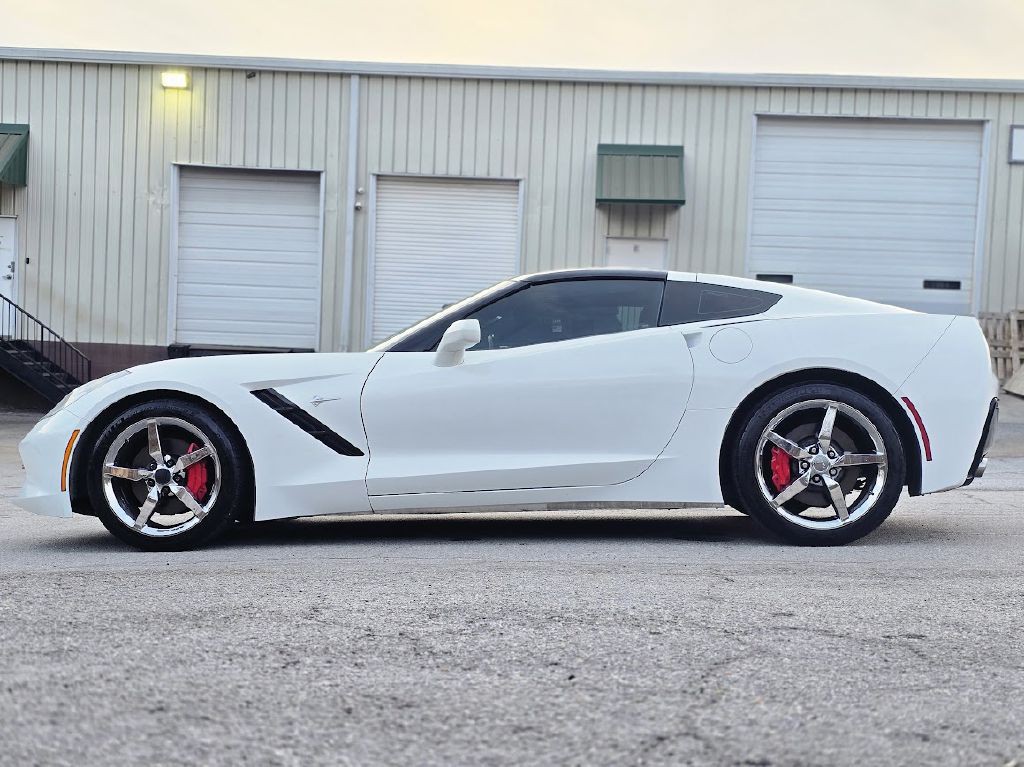 2015 Chevrolet Corvette Image 5
