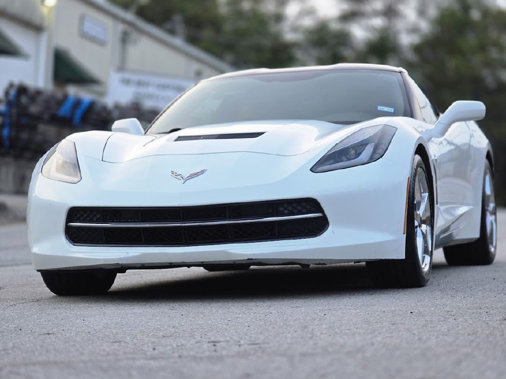 2015 Chevrolet Corvette Image 17