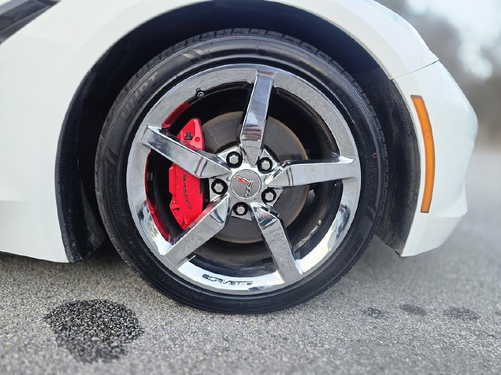 2015 Chevrolet Corvette Image 21