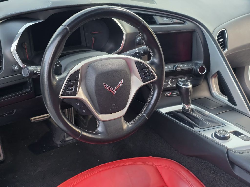 2015 Chevrolet Corvette Image 27