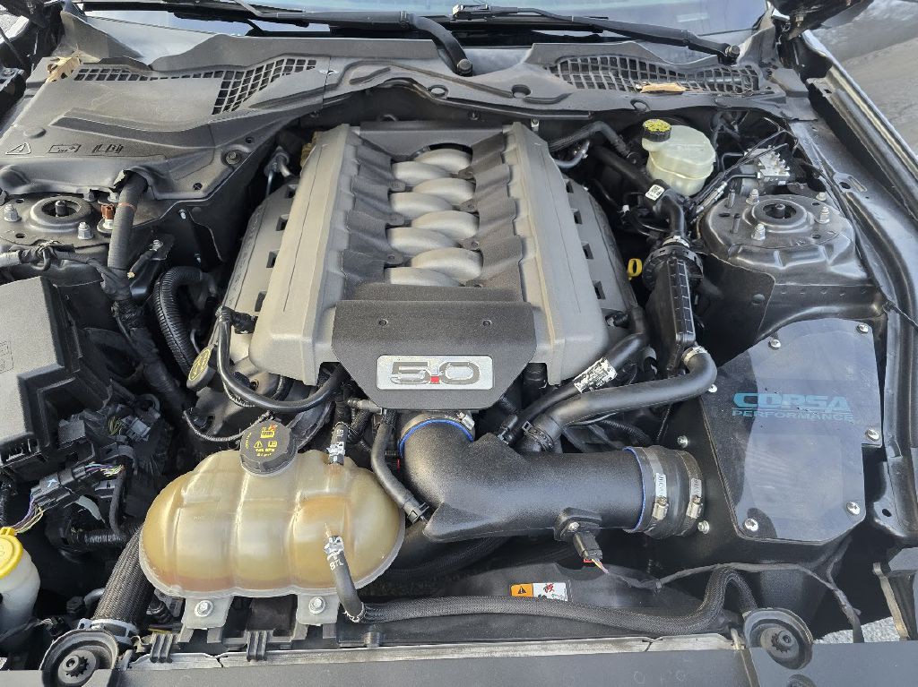 2017 Ford Mustang Image 20