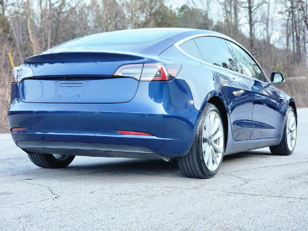 2018 Tesla Model 3 Image 11
