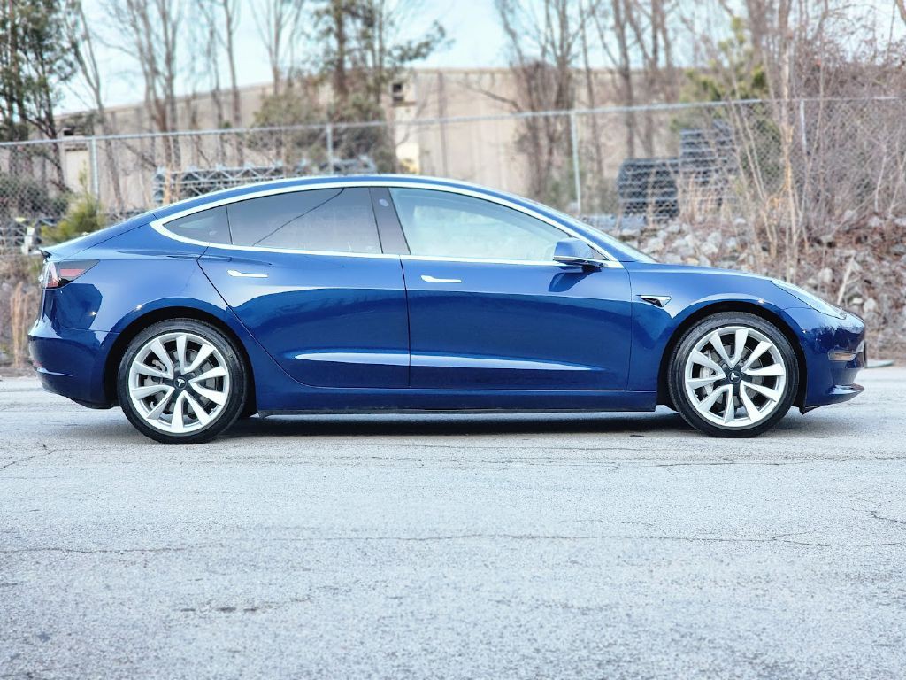 2018 Tesla Model 3 Image 13