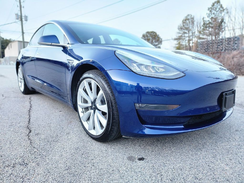 2018 Tesla Model 3 Image 15