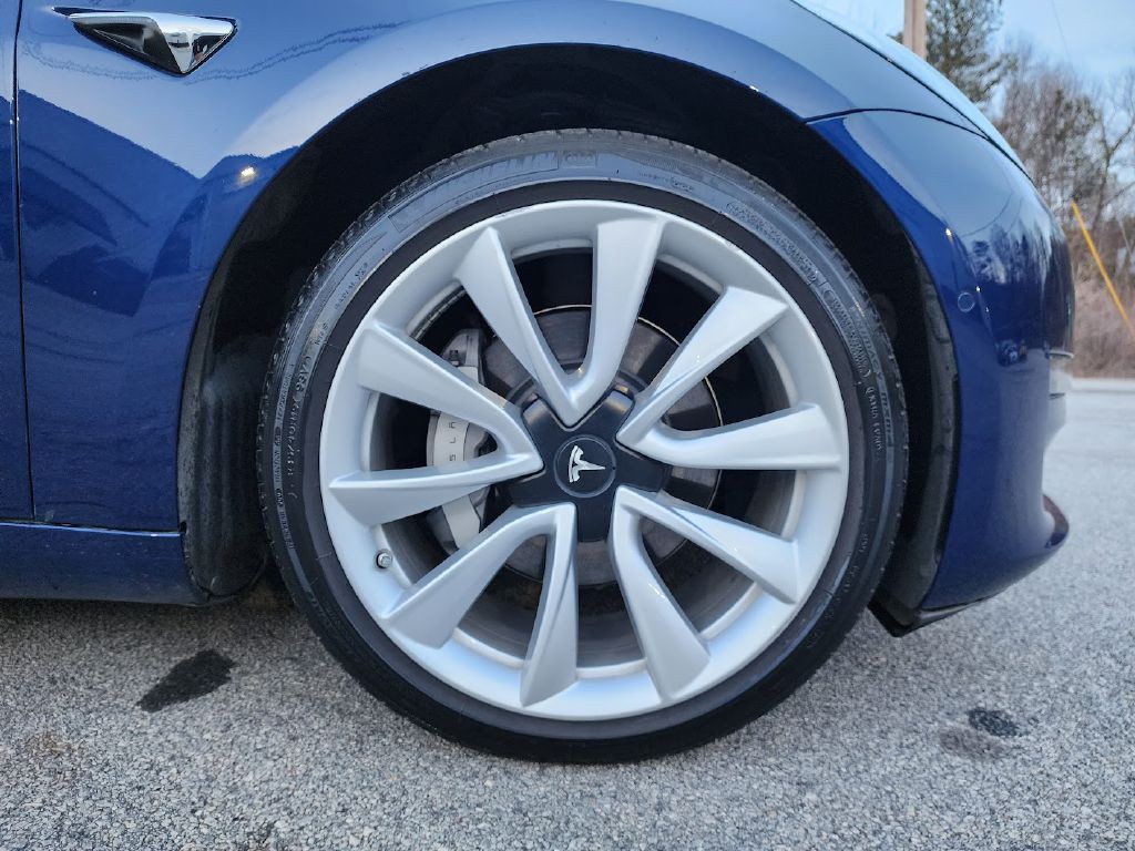 2018 Tesla Model 3 Image 21