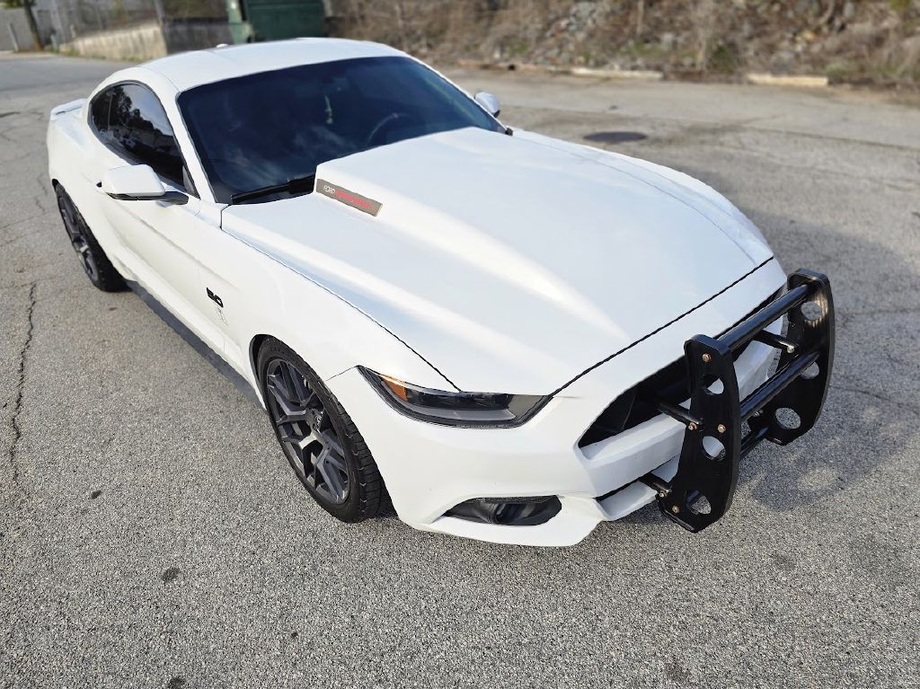 2017 Ford Mustang Image 13