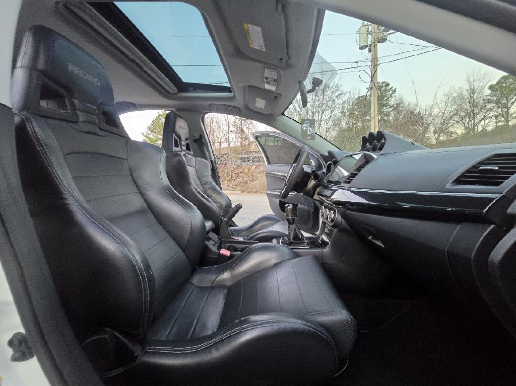 2013 Mitsubishi Lancer Image 23