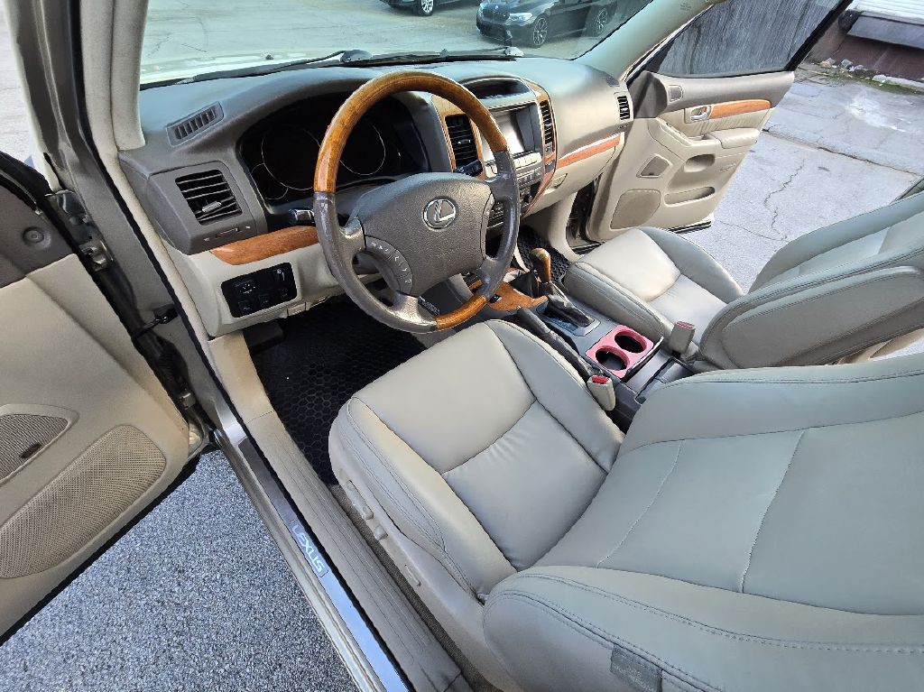 2005 Lexus GX 470 Image 25