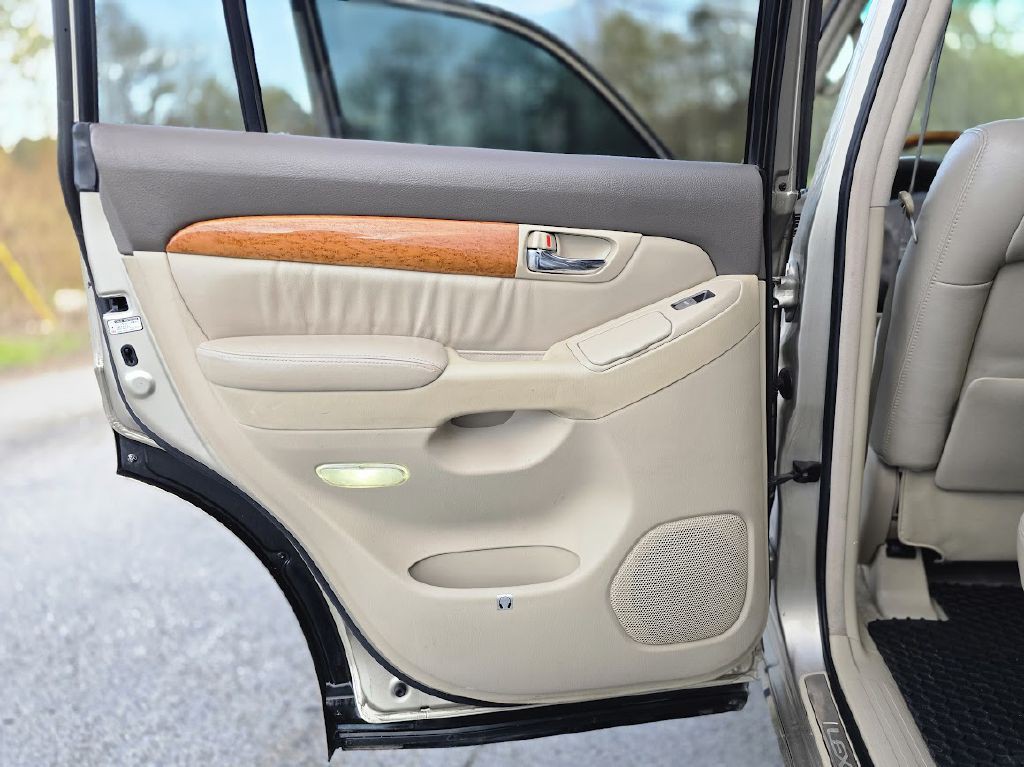 2005 Lexus GX 470 Image 38