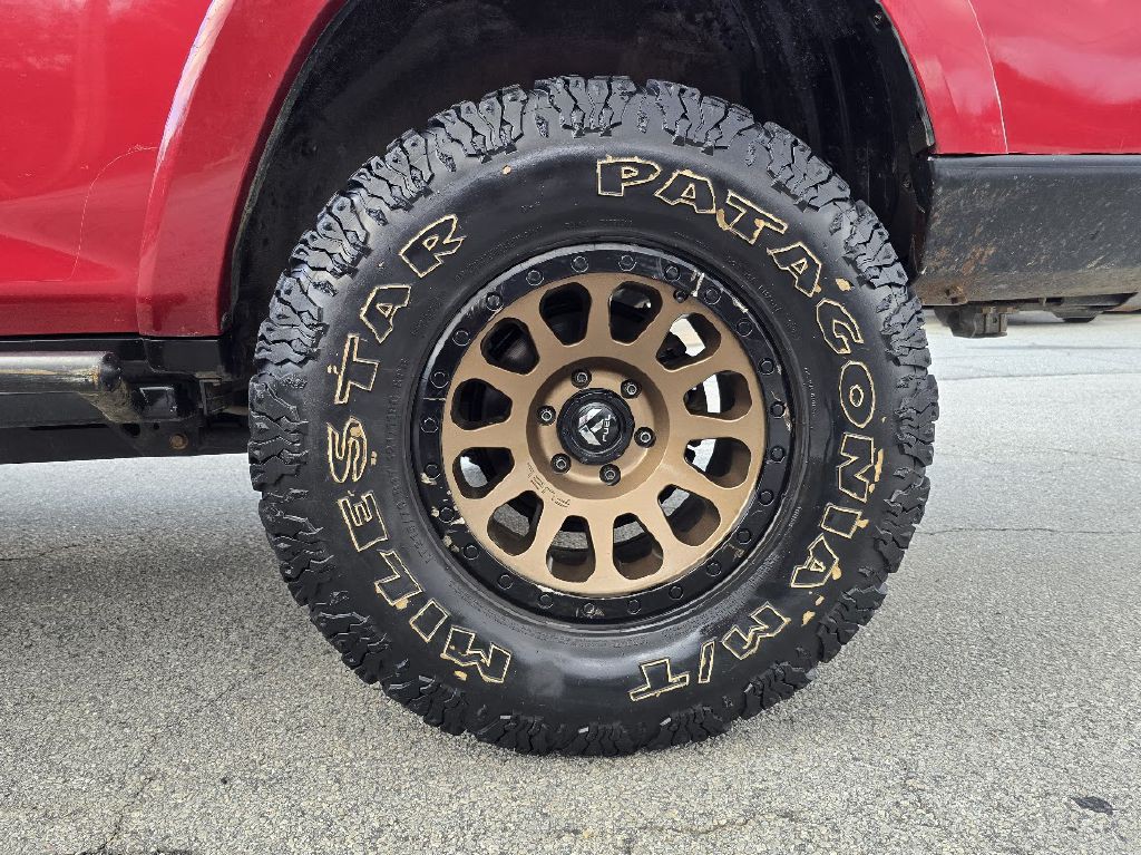 2016 Toyota 4Runner Image 12