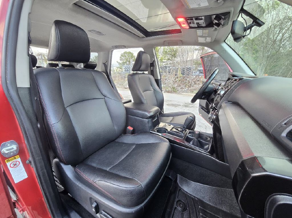 2016 Toyota 4Runner Image 22