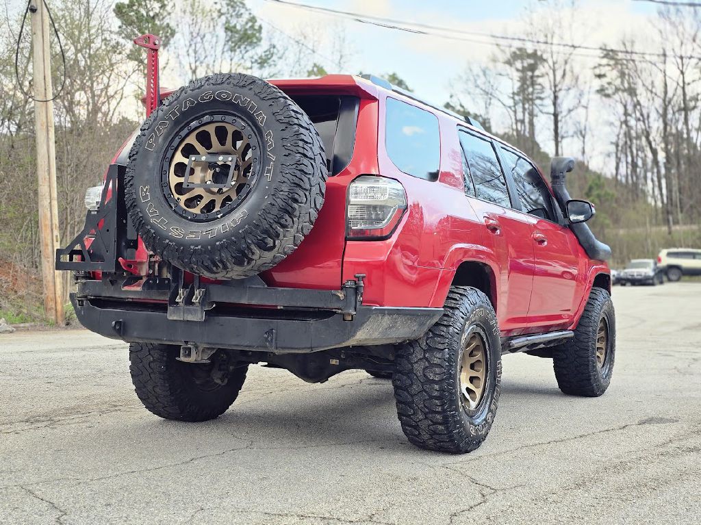 2016 Toyota 4Runner Image 7