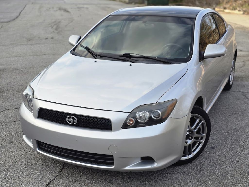 2010 Scion tC Image 2