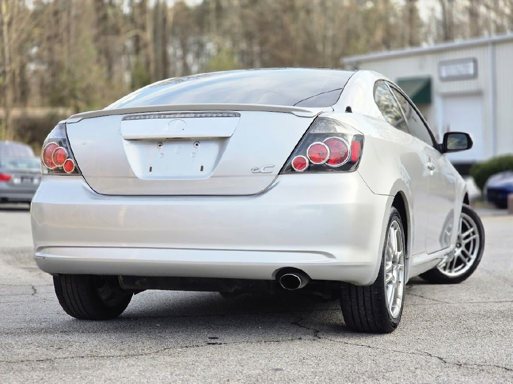 2010 Scion tC Image 3