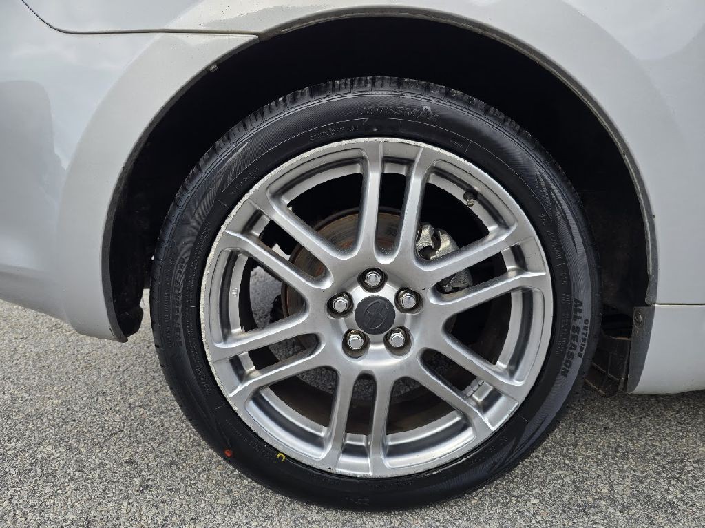 2010 Scion tC Image 13