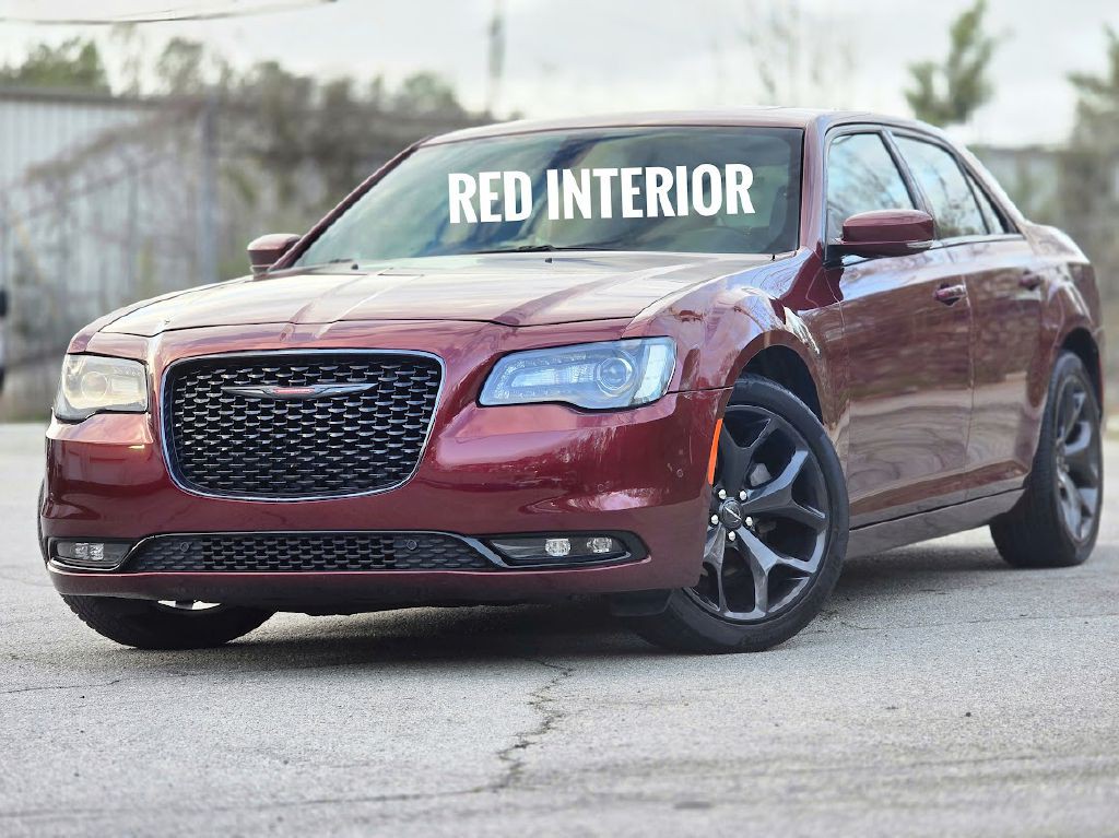 2020 Chrysler 300 Image 1