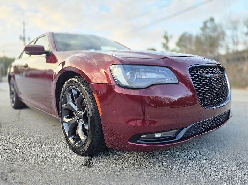 2020 Chrysler 300 Image 14